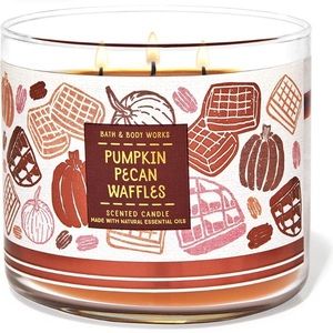 🧇 Pumpkin Pecan Waffle 3 Wick Candle Bath and Body Works 🧇
